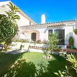 Hibisco 69 - San Juan De Capistrano