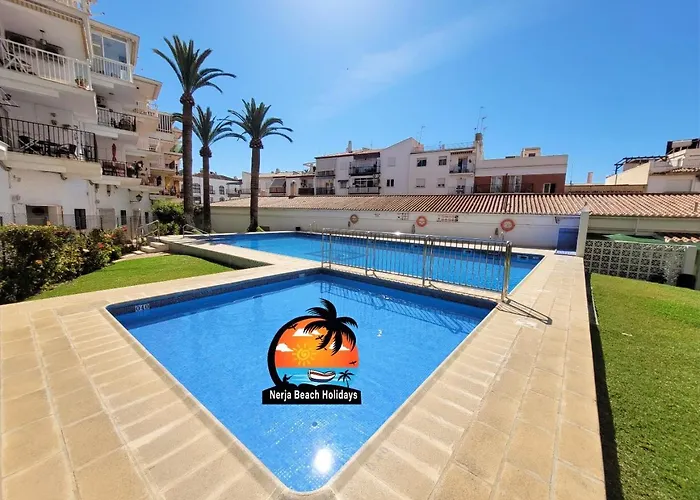 2 Bedroom Apartment - Coronado