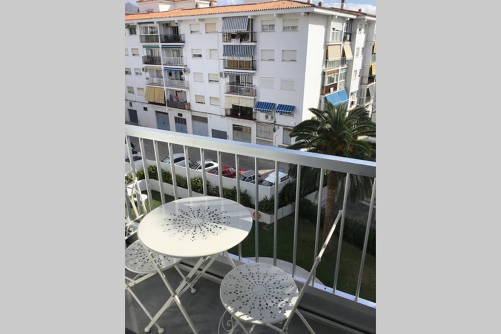 Apartamento Loft Moderno Y Acogedor Centrico Y Silecioso Nerja