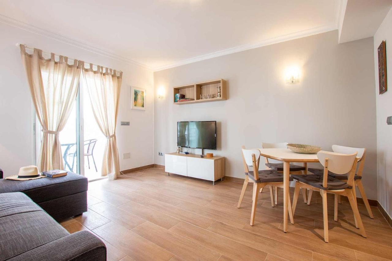 Apartamento Apartamento Al Lado De La Playa Torrecilla Calle Malaga *