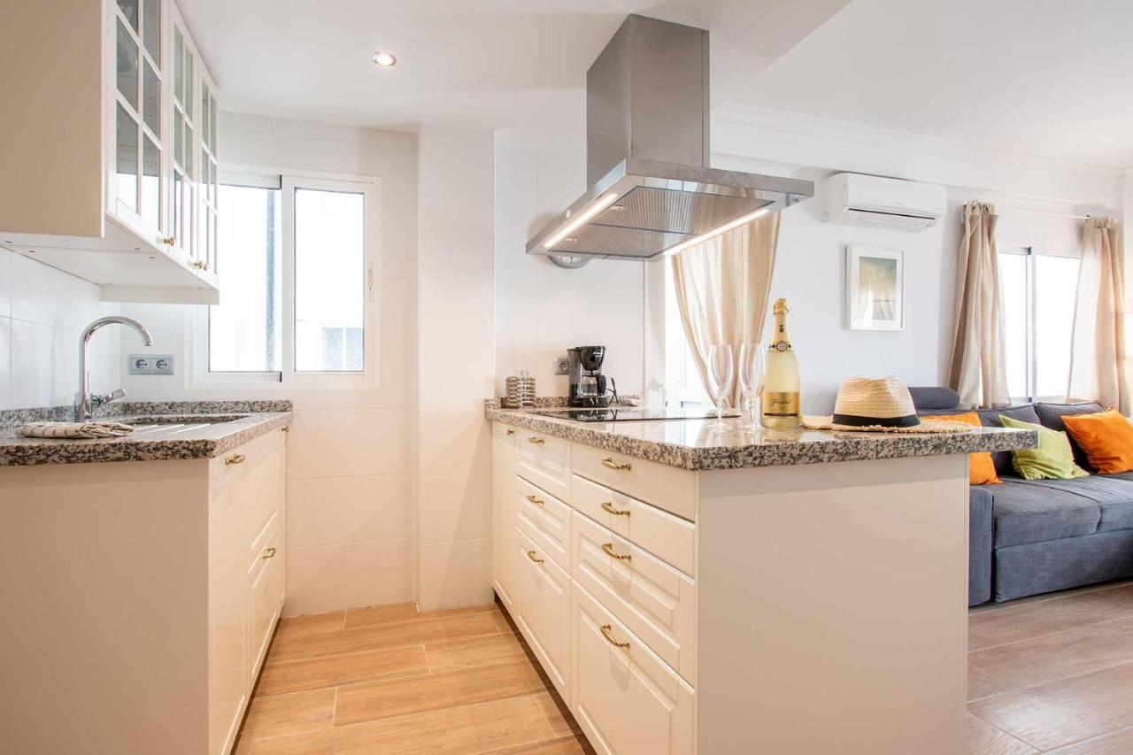 Apartamento Al Lado De La Playa Torrecilla Calle Malaga Apartamento Nerja