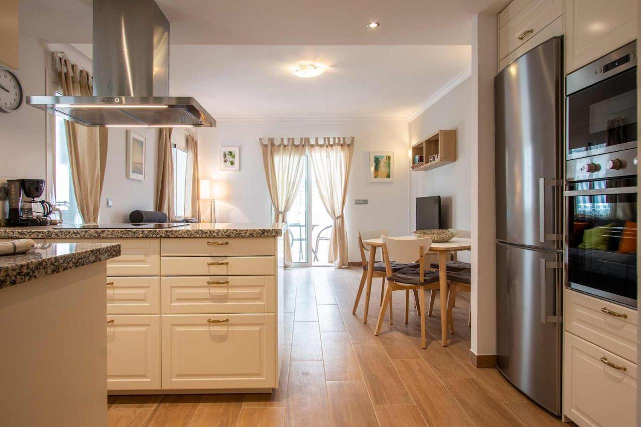 Apartamento Al Lado De La Playa Torrecilla Calle Malaga * Nerja