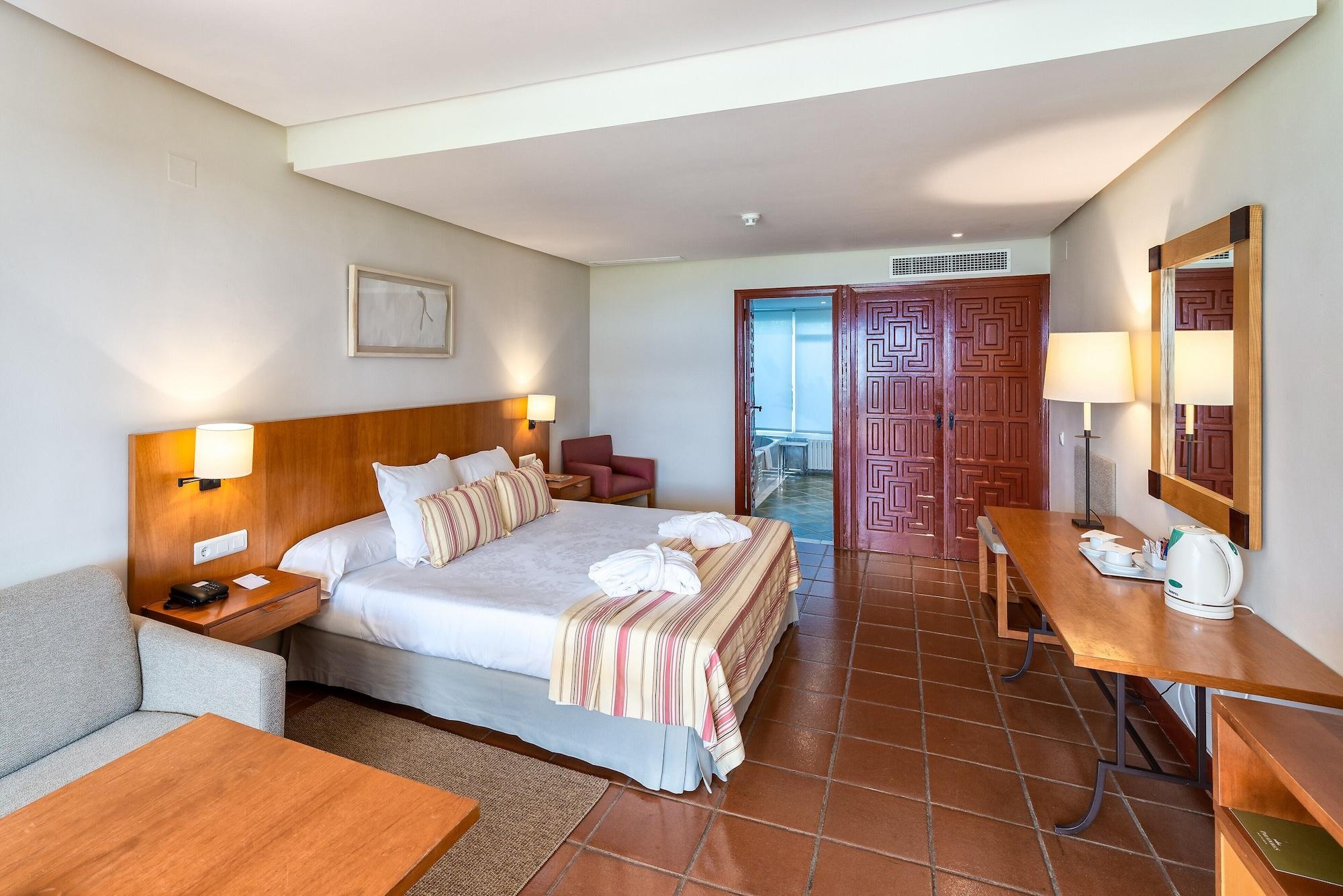 Hotel De 4*