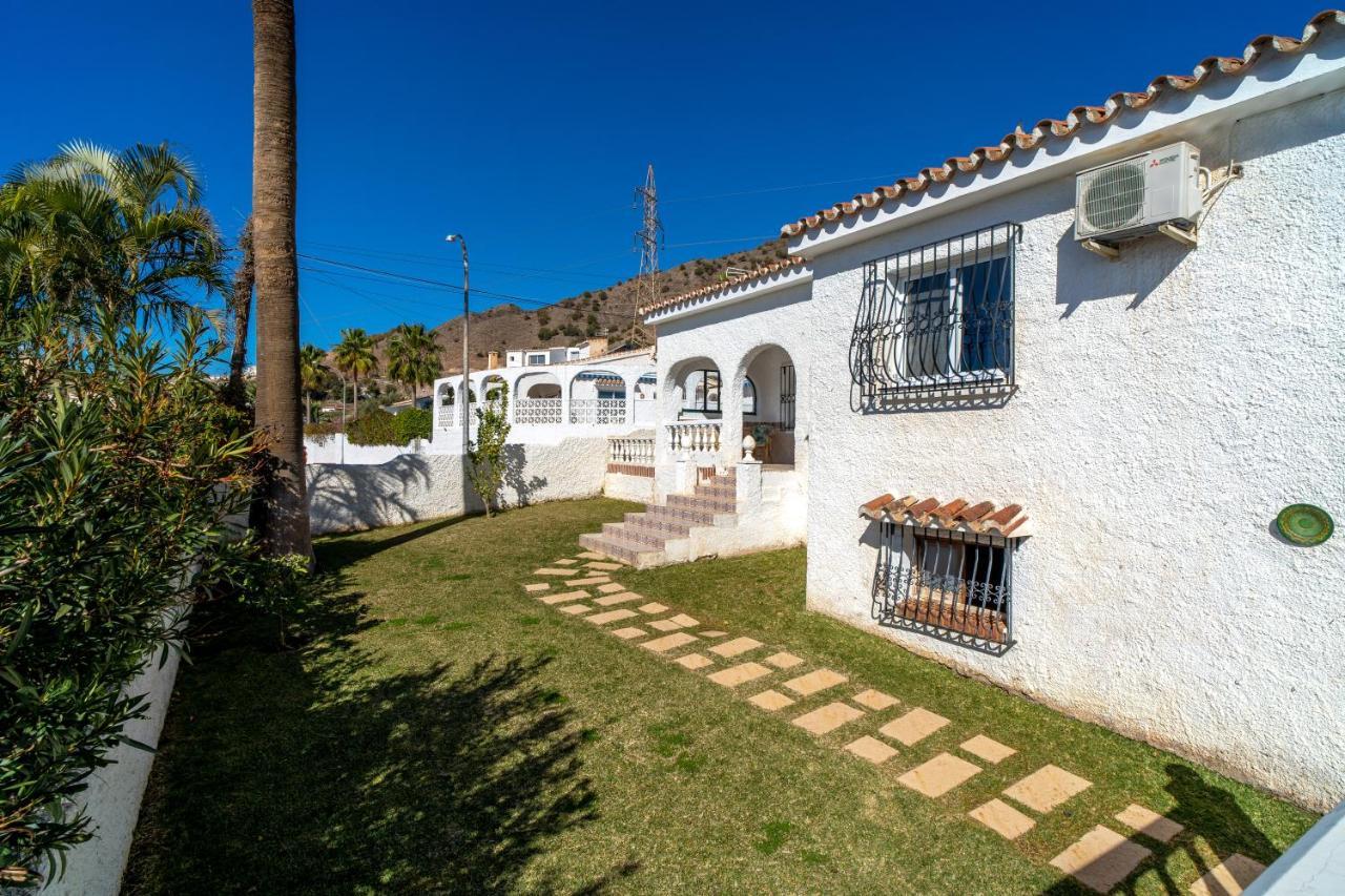 Isabel Private Pool Casasol Pousada