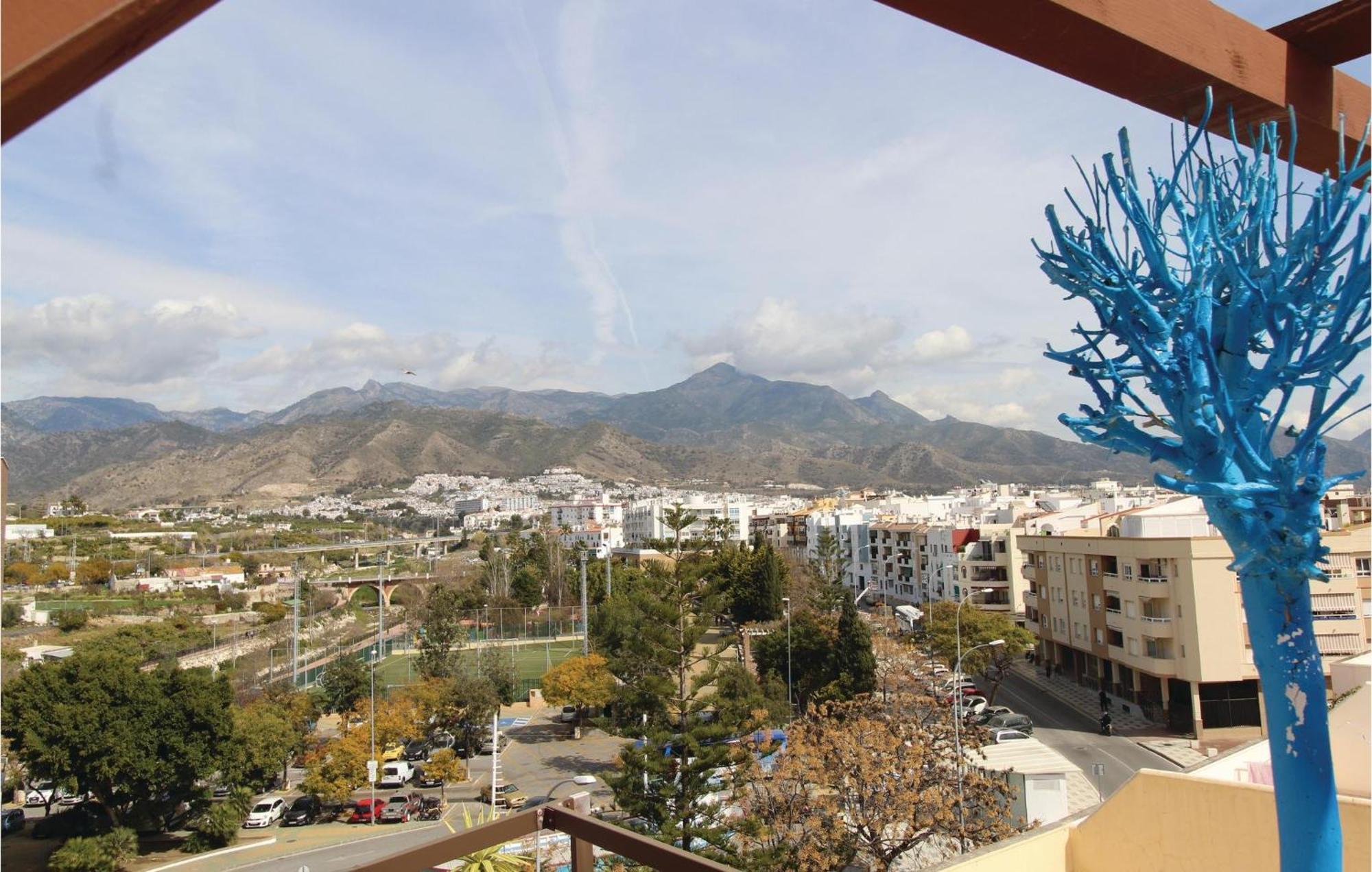 2 Bedroom Gorgeous In Nerja