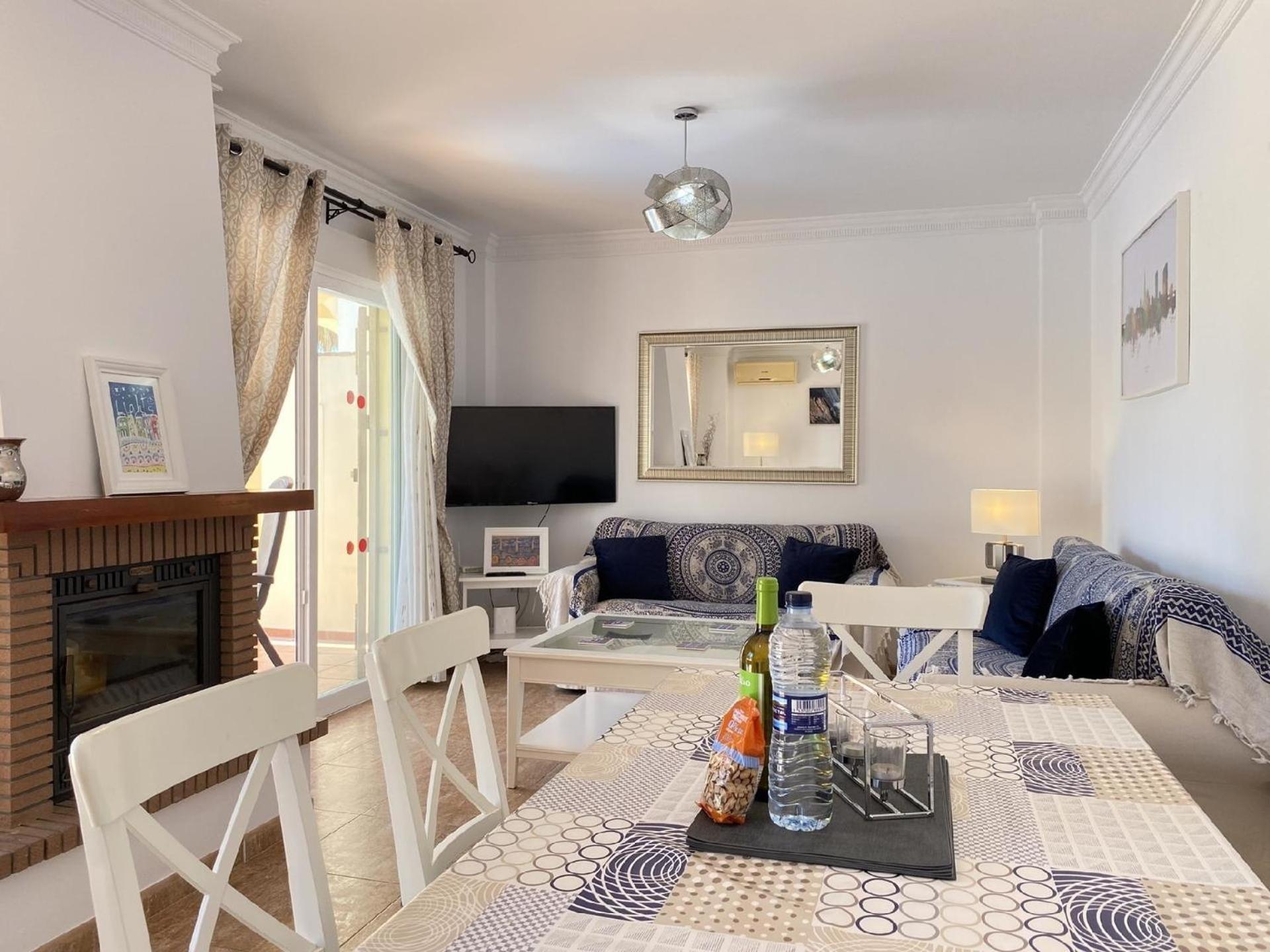 Mit Privatpool Fuer 6 Personen Ca 250 Qm In Nerja, Andalusien Costa Del Sol Сasa de vacaciones Nerja
