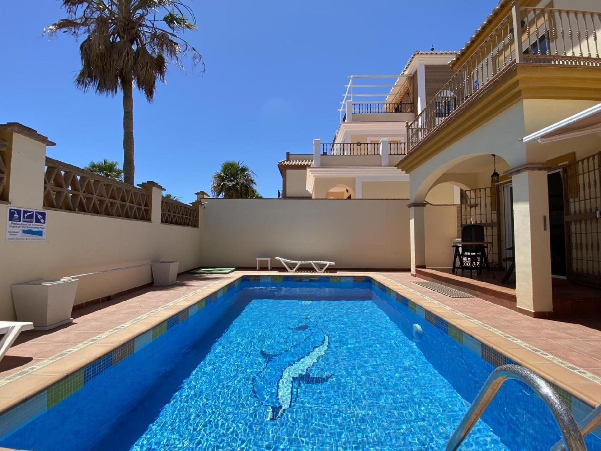 Сasa de vacaciones Mit Privatpool Fuer 6 Personen Ca 250 Qm In Nerja, Andalusien Costa Del Sol Nerja