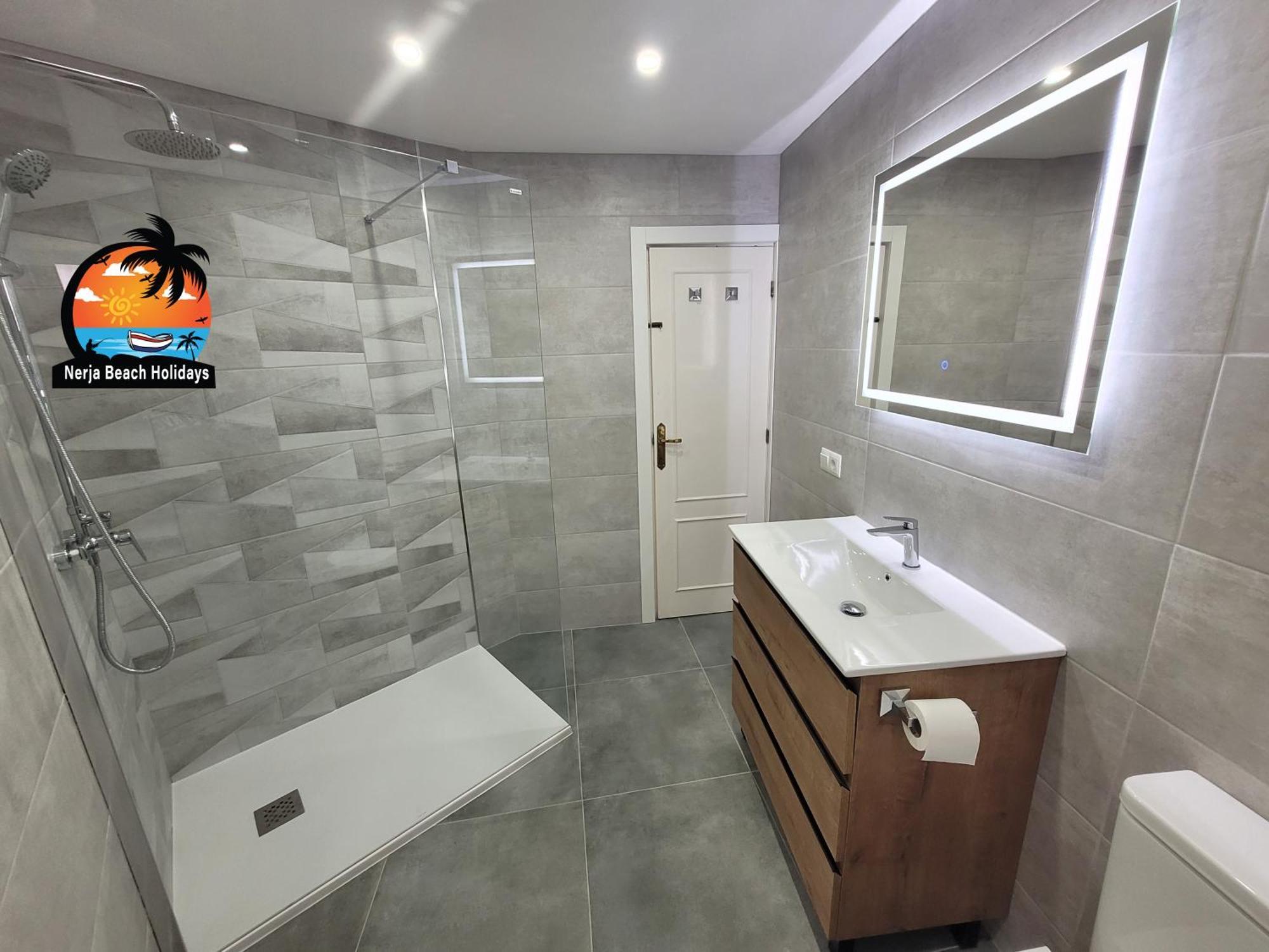 2 Bedroom - Coronado