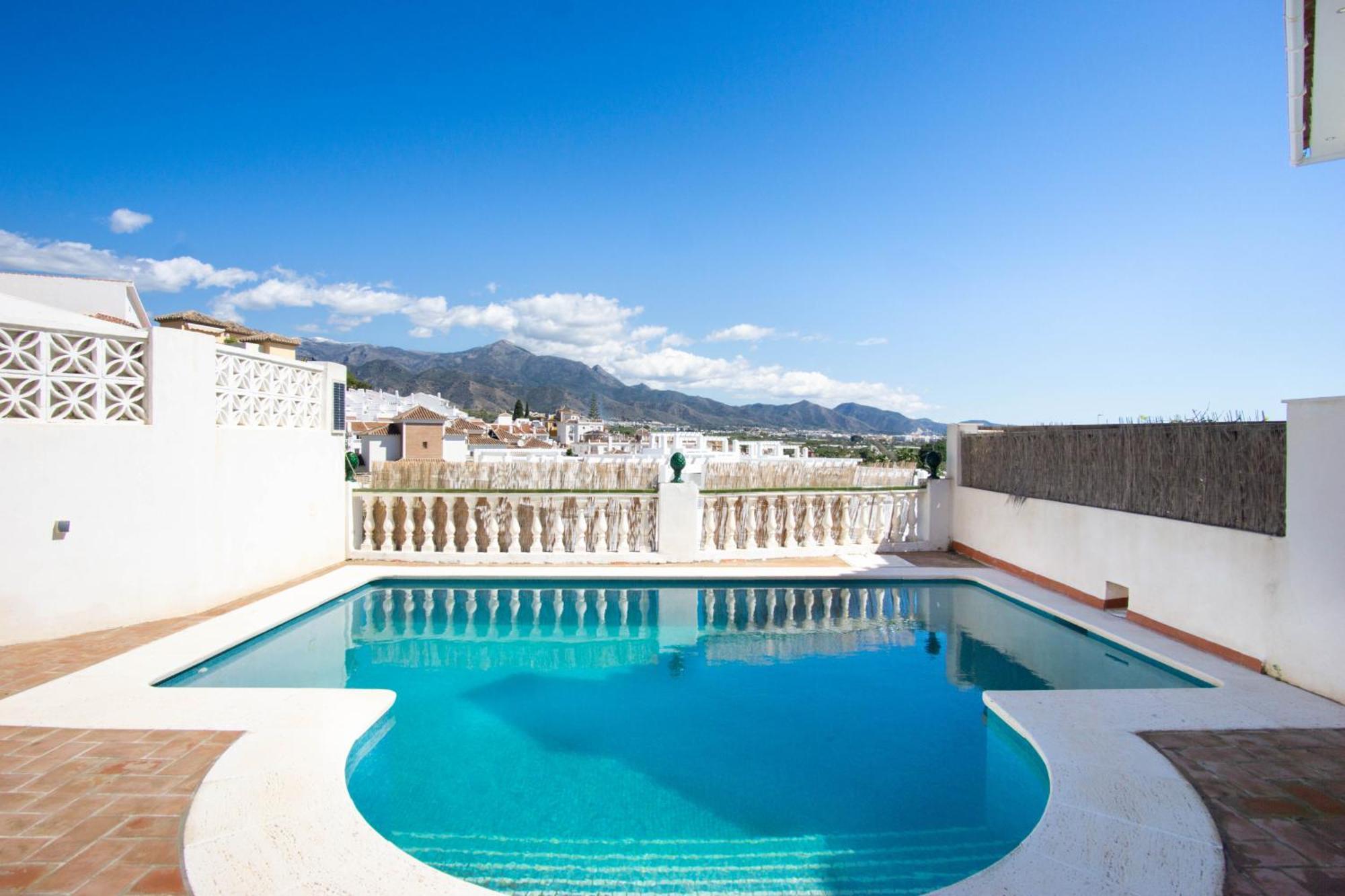 Private For 6 With Seaview, Pool & Terrace Nerja