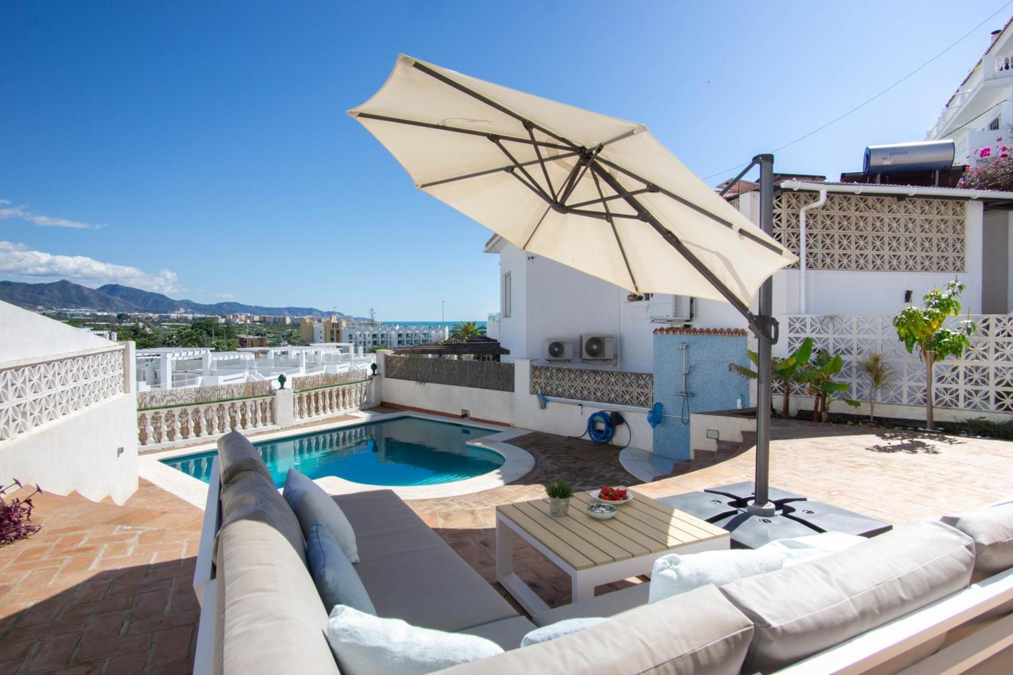 Private For 6 With Seaview, Pool & Terrace