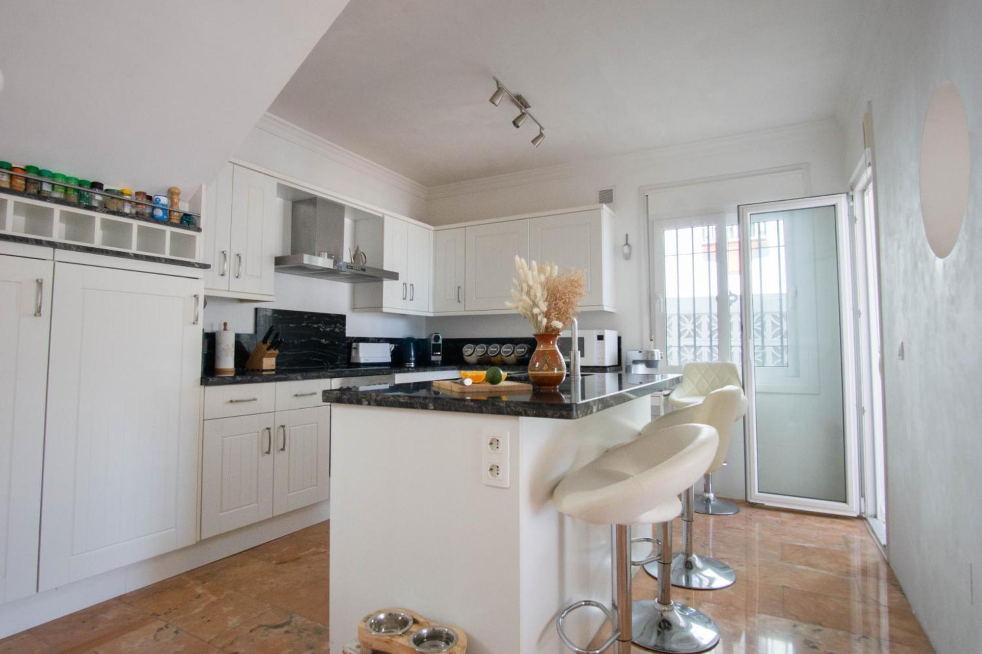 Private For 6 With Seaview, Pool & Terrace Pousada