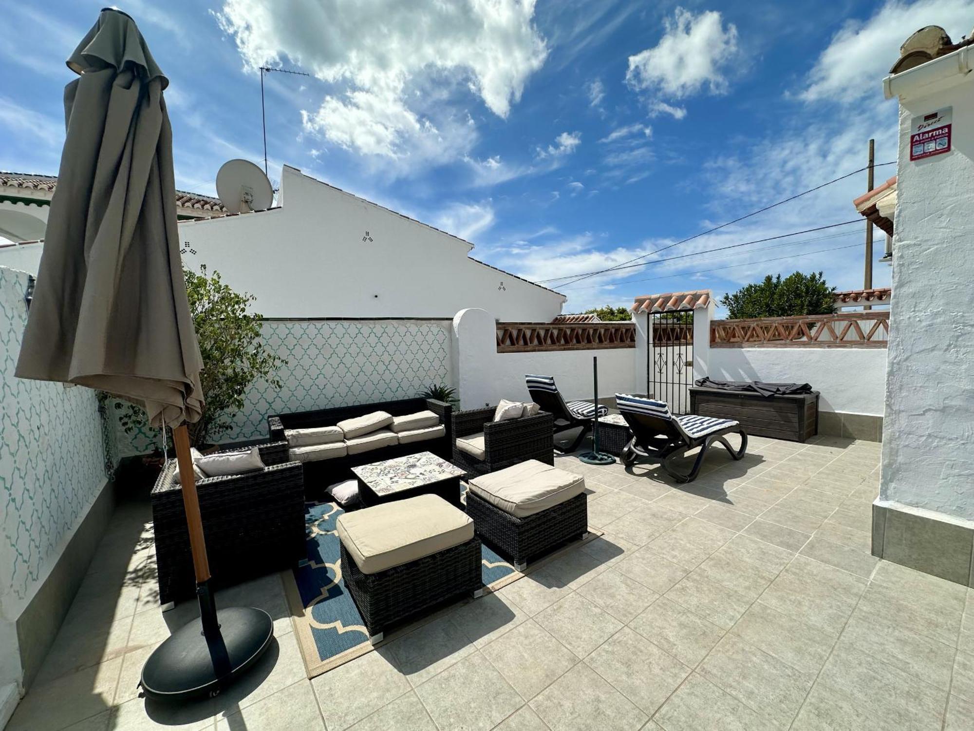 R1385 Emma Nerja