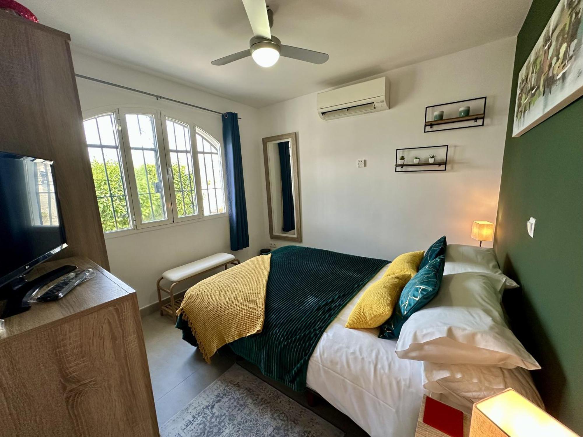 R1385 Emma Chalet Nerja