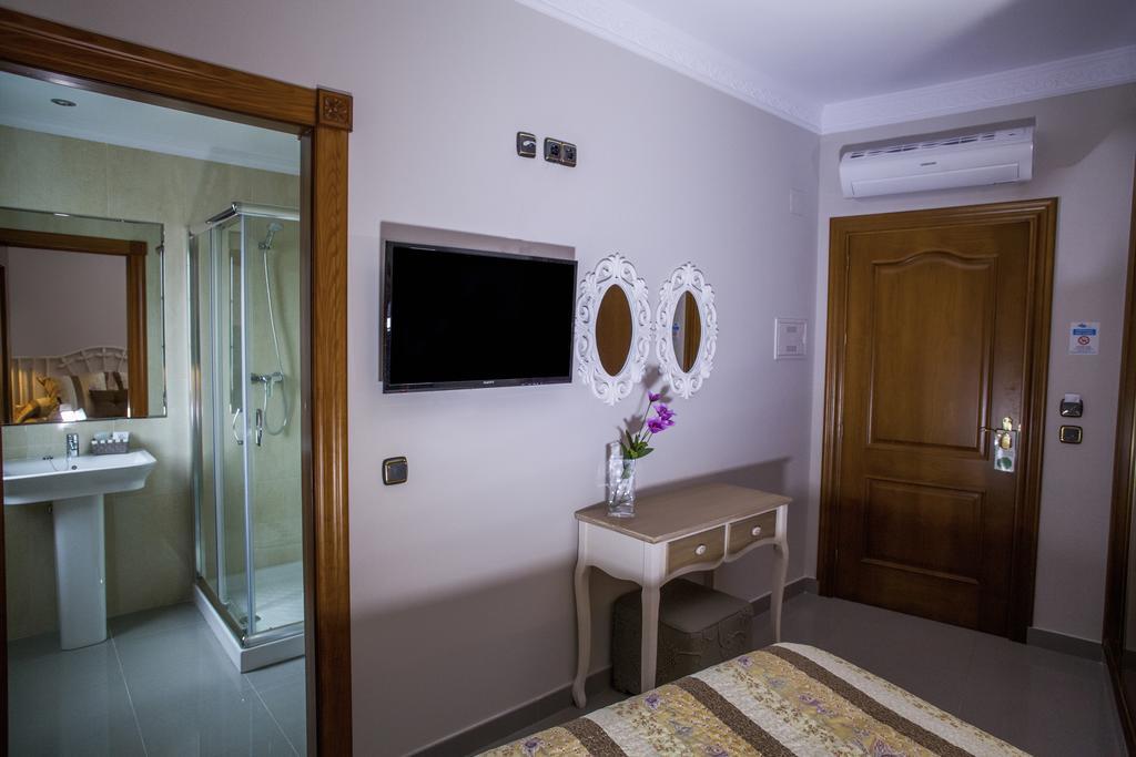Bajamar Centro Hotel 2*