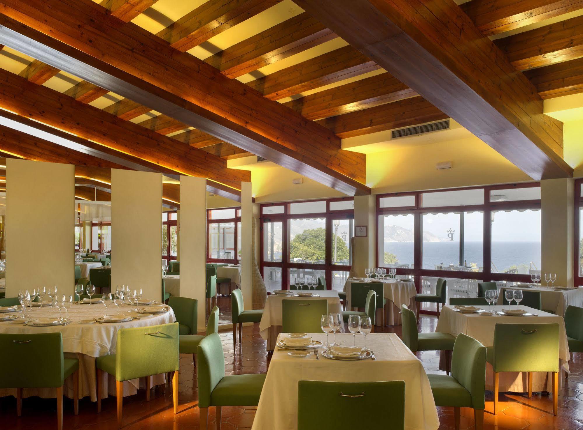 De 4* Nerja