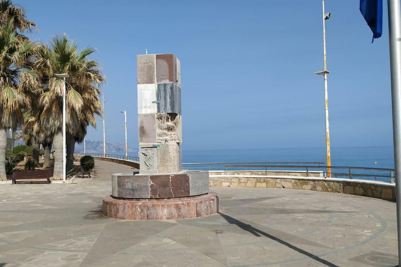 Apartamento Gaviota Holidays Piscina Y Playa Nerja