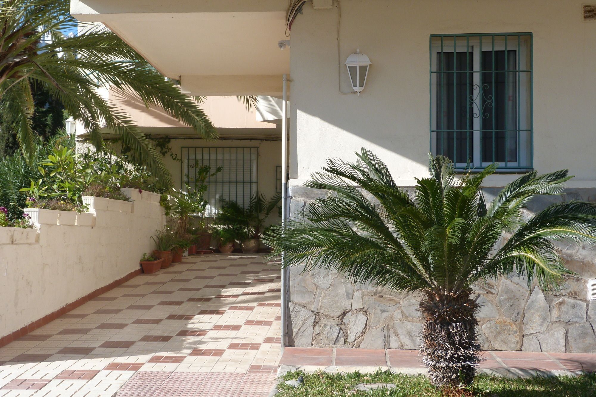 Tahiti, Bluewater Apartment Nerja