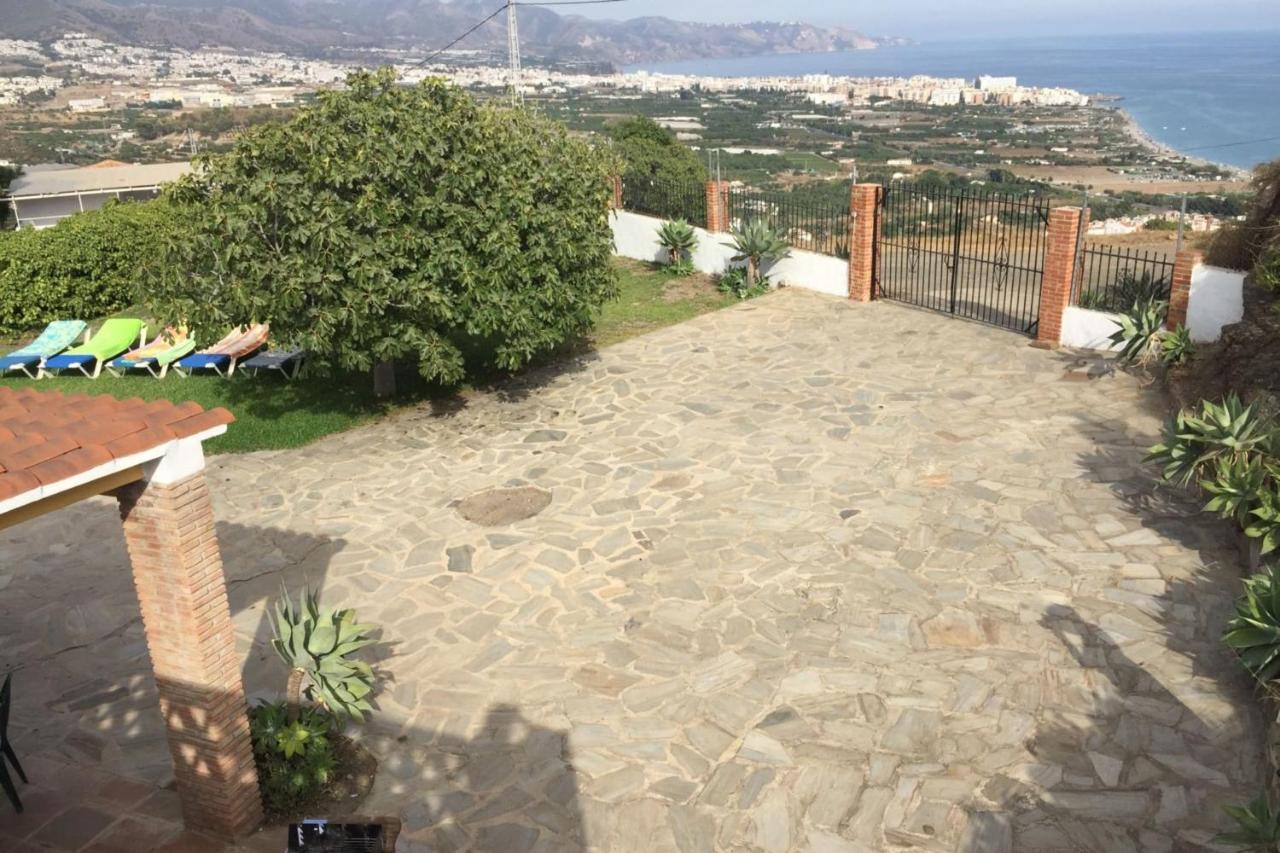 Paradise - Girasoles Nerja