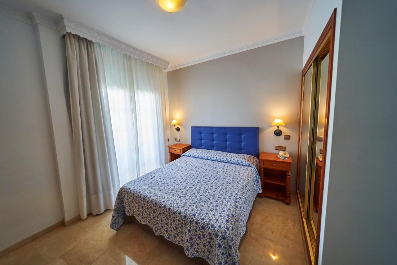 Hotel Bajamar Centro 2*