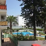 Chez Alison! Central nerja apt