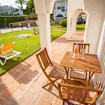 Río Marinas apartment pool&beach by Centrall alquileres turísticos