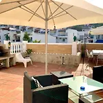 Nerja Casa con gran terraza, muy luminosa y en tranquila zona residencial