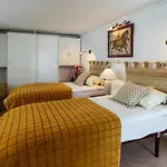 Las Lilas, Nerja