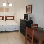 Apartamentos El Barrio