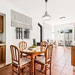 Villa El Algarrobo