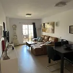 Trevlig Laegenhet I City Nerja