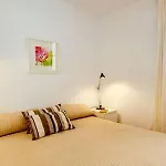 Bonito apartamento con preciosas vistas y piscina