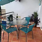 Tres Hermanos - Spacious modern 2 bedroom apartment