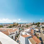 Modern Apartment With Best Location Parador, Nerja