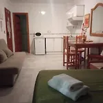 OYO Apartamentos Pepe Mesa
