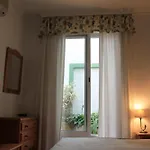 Hostal Ana - Adults Recommended