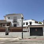 Nerja Paradise Rentals - Villa Buganvilla