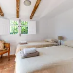 Charming House With Private Pool And Garden