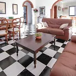 Villa Corbera