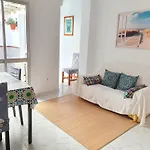 Apartment Mitten In Der Stadt Von Nerja