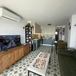 Arce II Studio 9