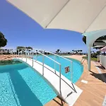 Hibiscos 72 Deluxe By Casasol