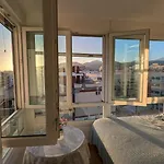Mini Penthouse Close To Beach With Nice Seaviews