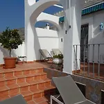 Adosado En Nerja Urb Flamingo
