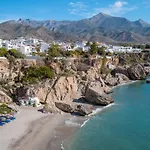 Apto cerca de la playa Torrecilla en Nerja, en Almirante Carranza 17