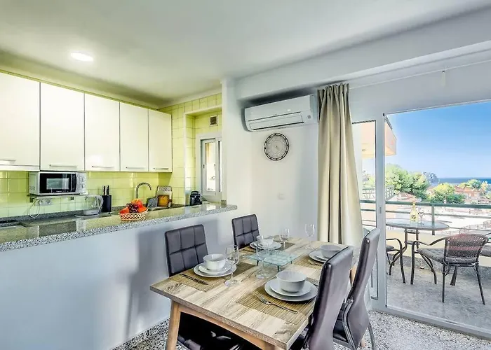 Tahiti Beach Precioso apartamento con piscina