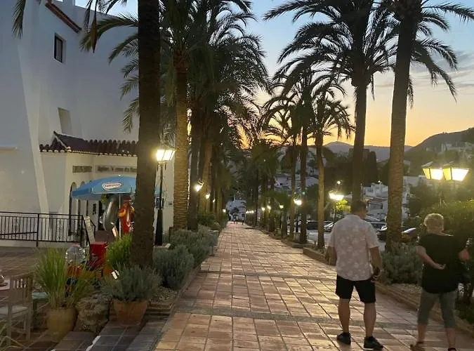 Lovely Studio Nerja Ground Floor