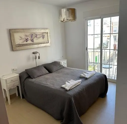 Trevlig Laegenhet I City Nerja