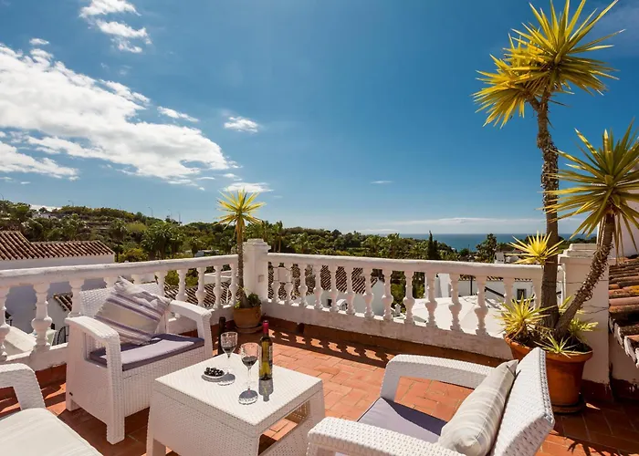 Tetuan 46 Oasis Properties