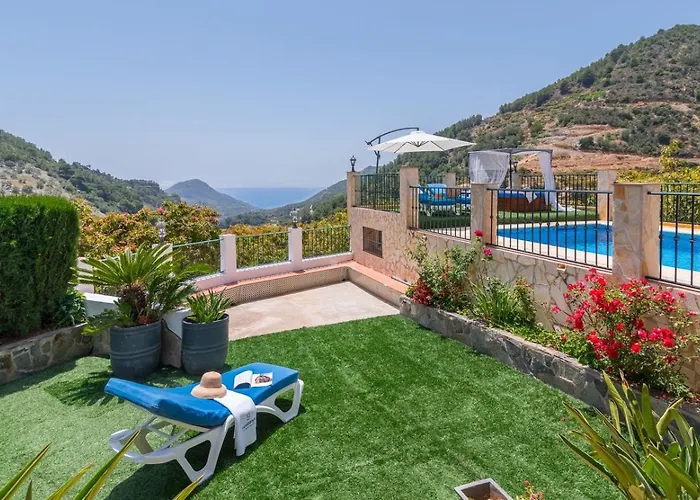 Villa El Nacimiento Nerja By Ruralidays