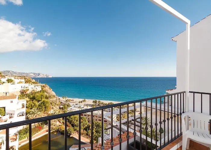 Ferienwohnung Fuer 6 Personen Ca 90 Qm In Nerja, Andalusien Costa Del Sol